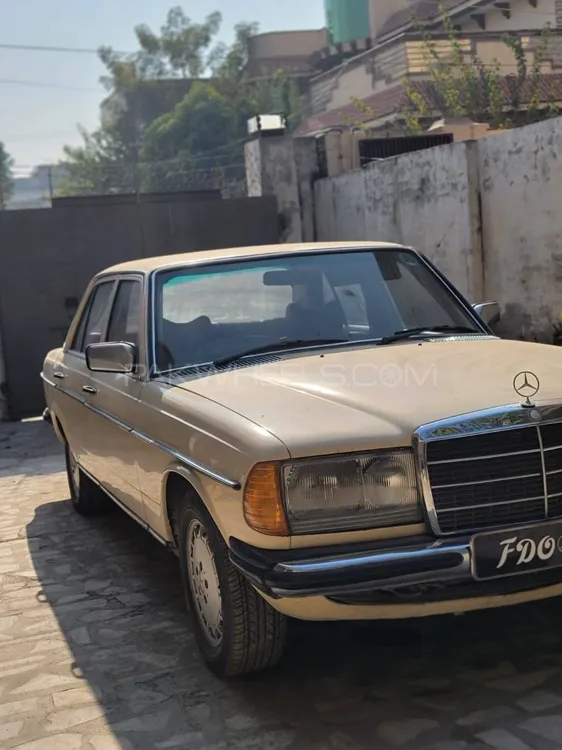 مرسڈیز بینز سی کلاس 1978 for Sale in مردان Image-1