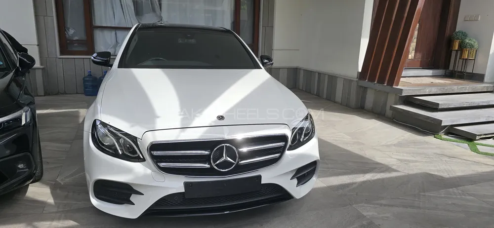 Mercedes Benz E Class 2020 for Sale in Karachi Image-1