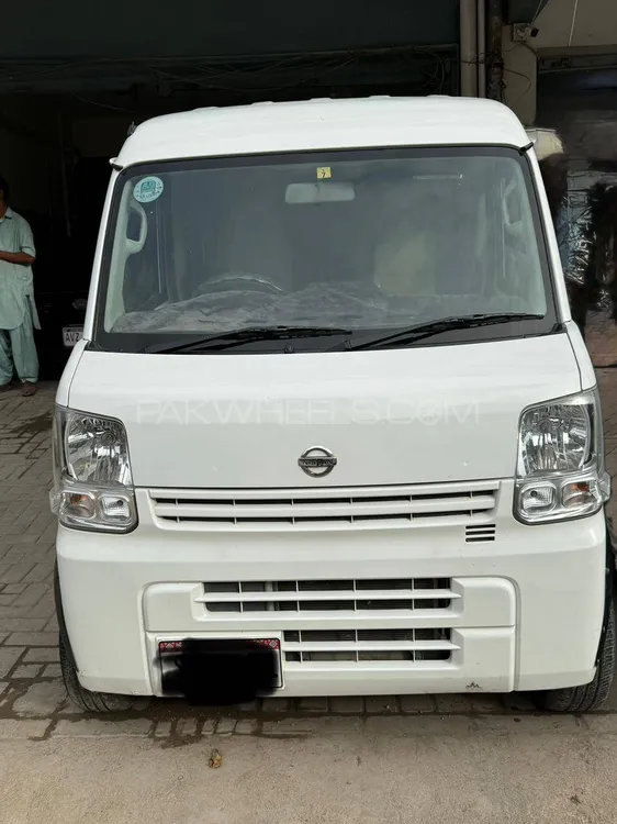 Nissan Clipper 2017 for Sale in Karachi Image-1