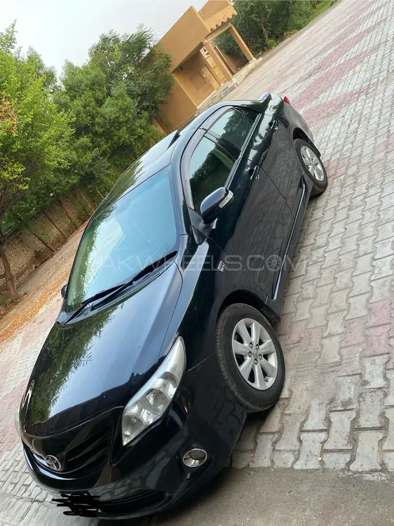 Toyota Corolla 2013 for Sale in Nowshera Image-1
