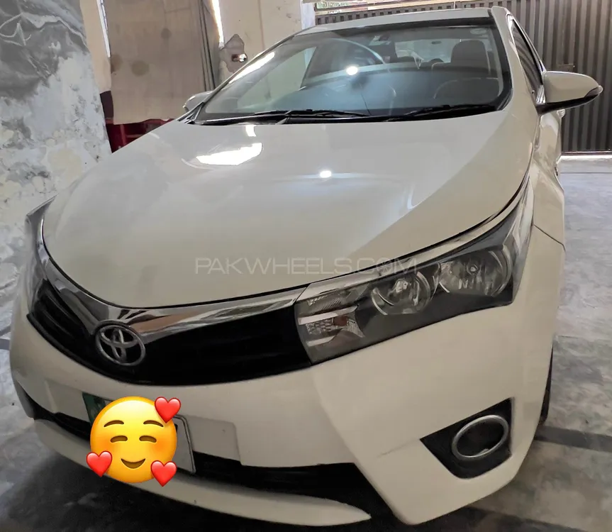 Toyota Corolla 2017 for Sale in Lahore Image-1