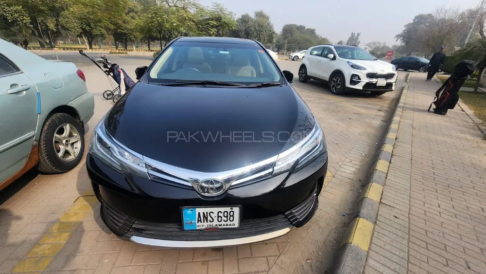 Toyota Corolla 2019 for Sale in Lahore Image-1