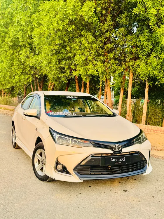 Toyota Corolla 2020 for Sale in Faisalabad Image-1