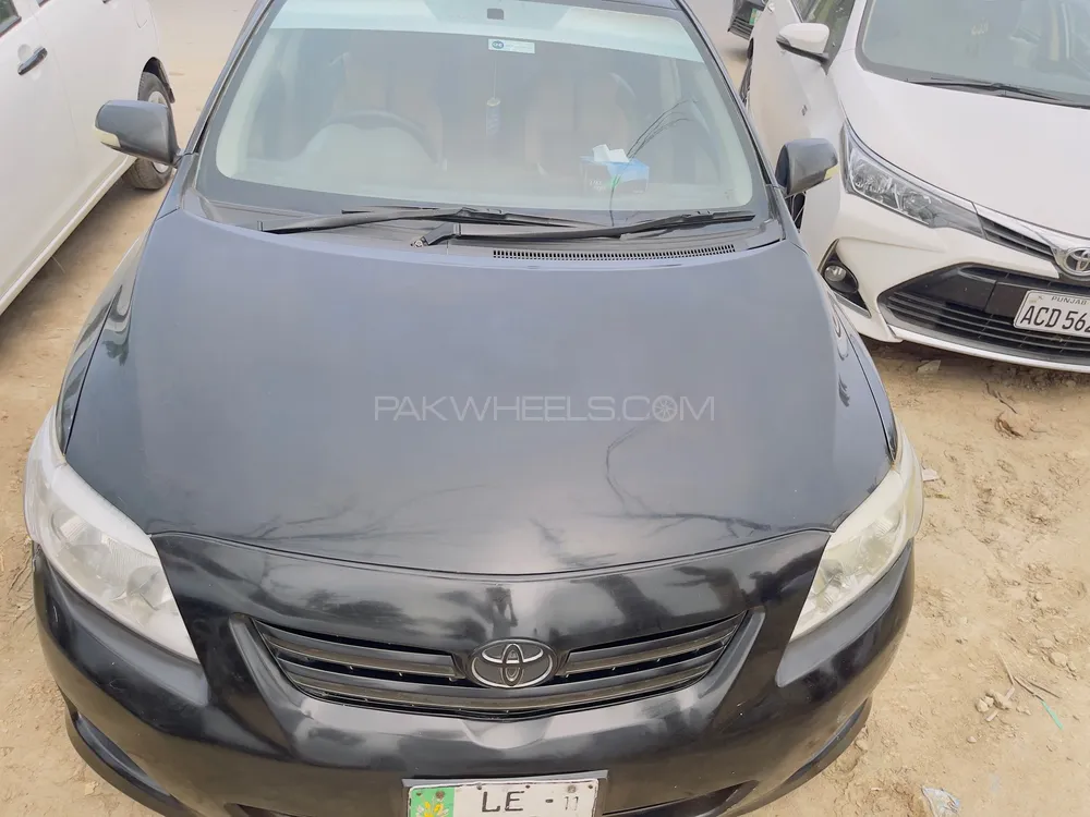 Toyota Corolla 2011 for Sale in Daska Image-1