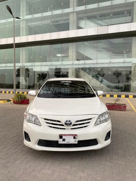 Toyota Corolla 2014 for Sale in Karachi Image-1