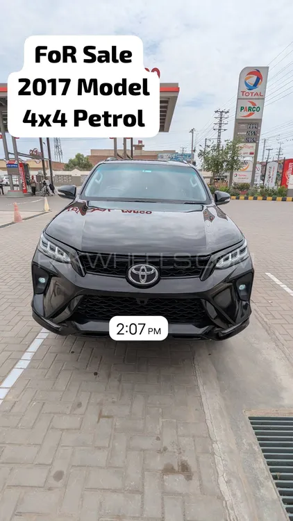 Toyota Fortuner 2017 for Sale in Multan Image-1