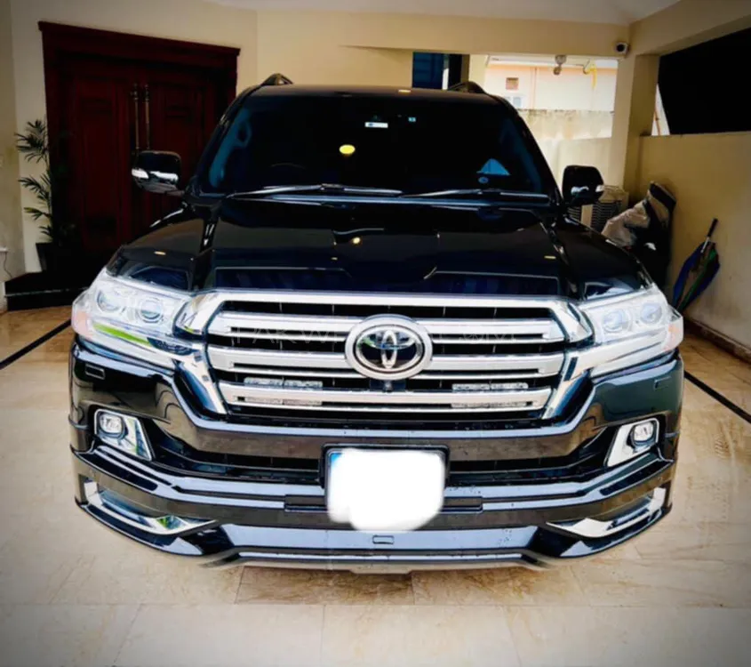 Toyota Land Cruiser 2016 for Sale in Islamabad Image-1