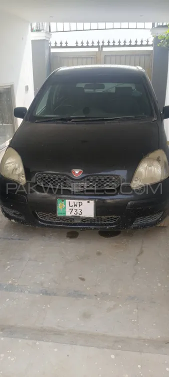 Toyota Vitz 2002 for Sale in Islamabad Image-1