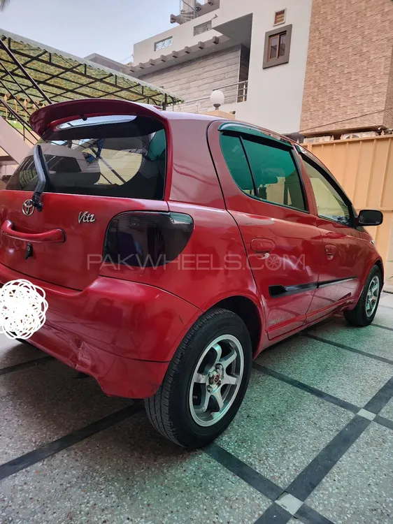 Toyota Vitz 1999 for Sale in Lahore Image-1
