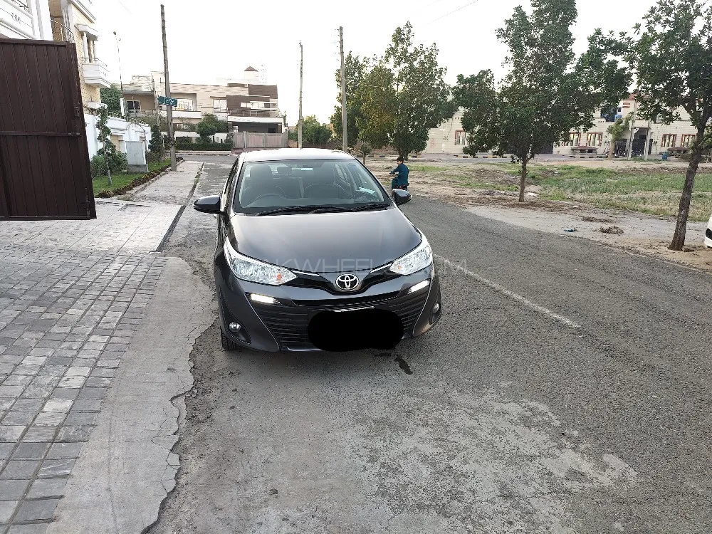 Toyota Yaris Sedan 2021 for Sale in Faisalabad Image-1