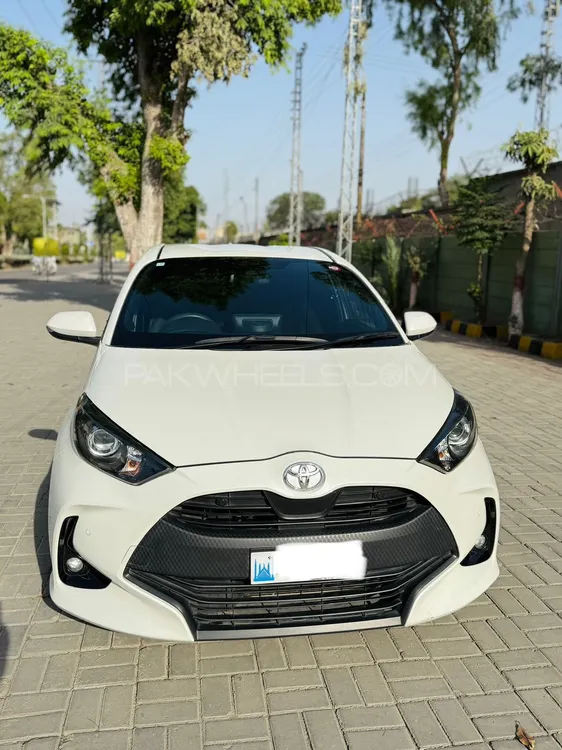 Toyota Yaris Hatchback 2021 for Sale in Islamabad Image-1