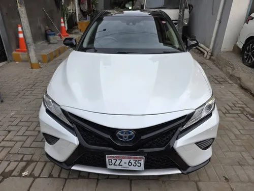 Toyota Camry High Grade 2021