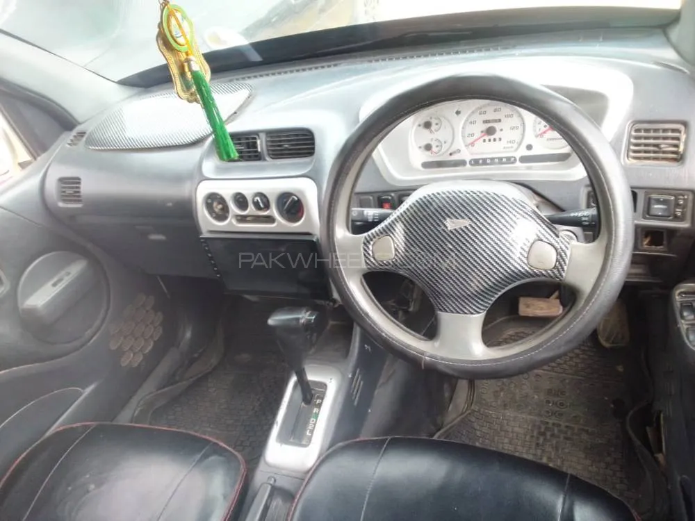 Daihatsu Terios Kid 2002 for Sale in Karachi Image-1