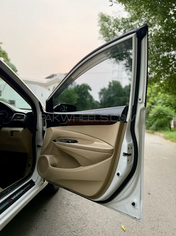 Honda City 2018 for Sale in Lahore Honda City 2018 for Sale in Lahore Image-4