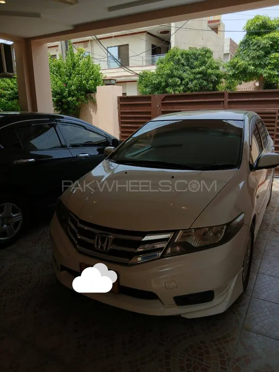 Honda City 2011 for Sale in Multan Image-1