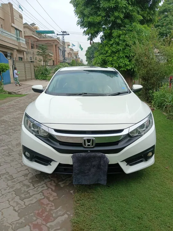 Honda Civic 2018 for Sale in Lahore Image-1