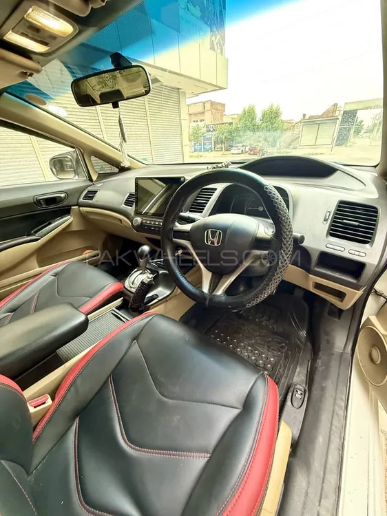 Honda Civic 2011 for Sale in Pir mahal Image-1