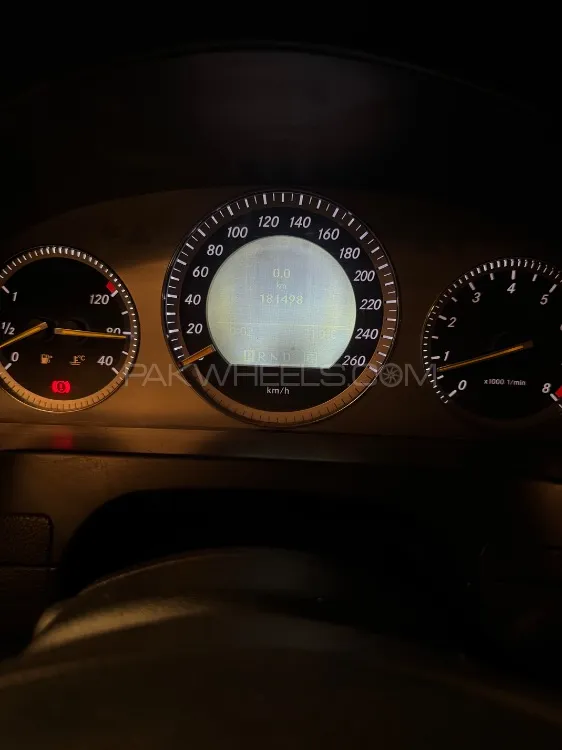 Mercedes Benz C Class 2008 for Sale in Karachi Image-1