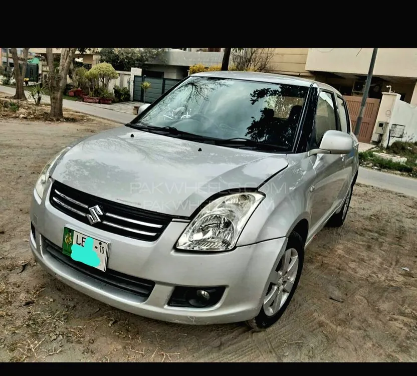 Suzuki Swift 2010 for Sale in Lahore Image-1
