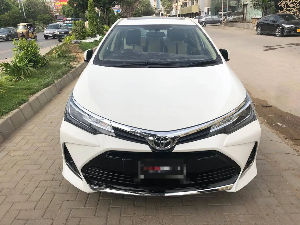 Toyota Corolla 2021 for Sale in Karachi Image-1