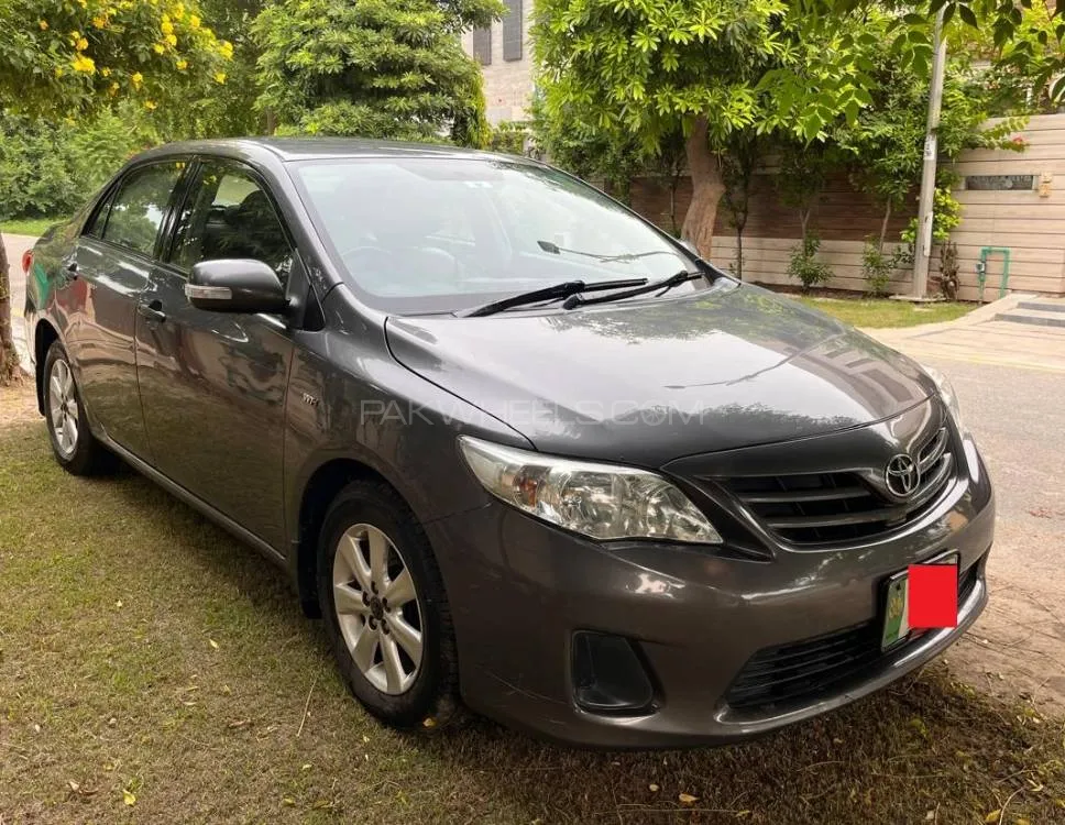 Toyota Corolla 2013 for Sale in Lahore Image-1