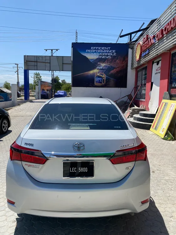 Toyota Corolla 2017 for Sale in Abbottabad Image-1