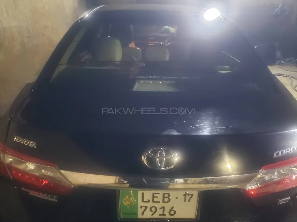 Toyota Corolla 2017 for Sale in Lahore Image-1