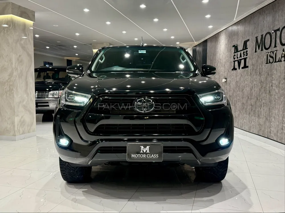 Toyota Hilux 2021 for Sale in Islamabad Image-1