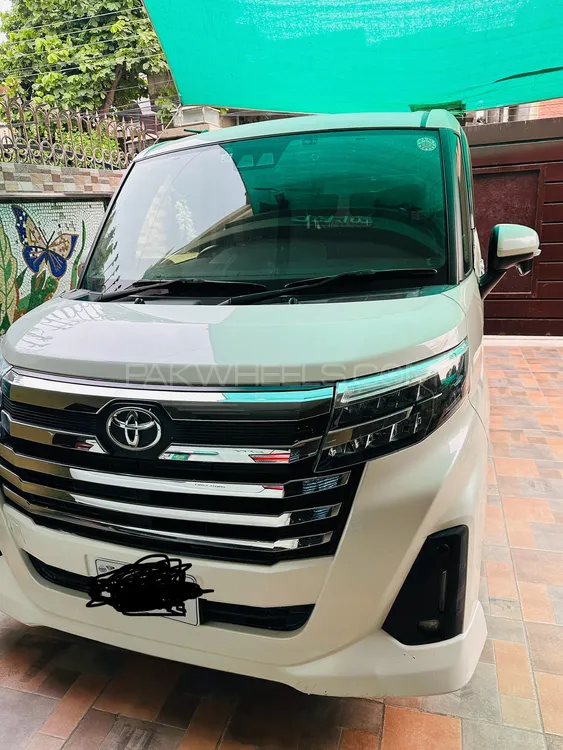 Toyota Roomy 2025 for Sale in Lahore Image-1