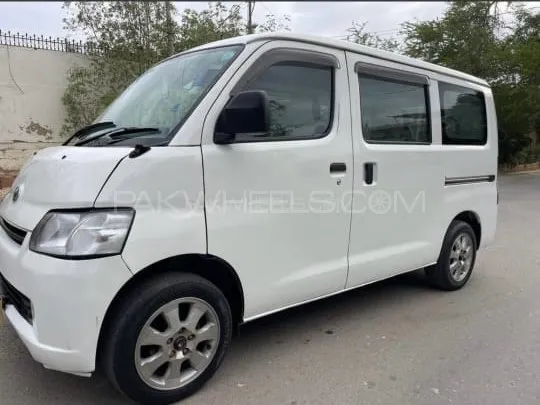 ٹویوٹا ٹاؤن ایس 2008 for Sale in فیصل آباد ٹویوٹا ٹاؤن ایس 2008 for Sale in فیصل آباد Image-5