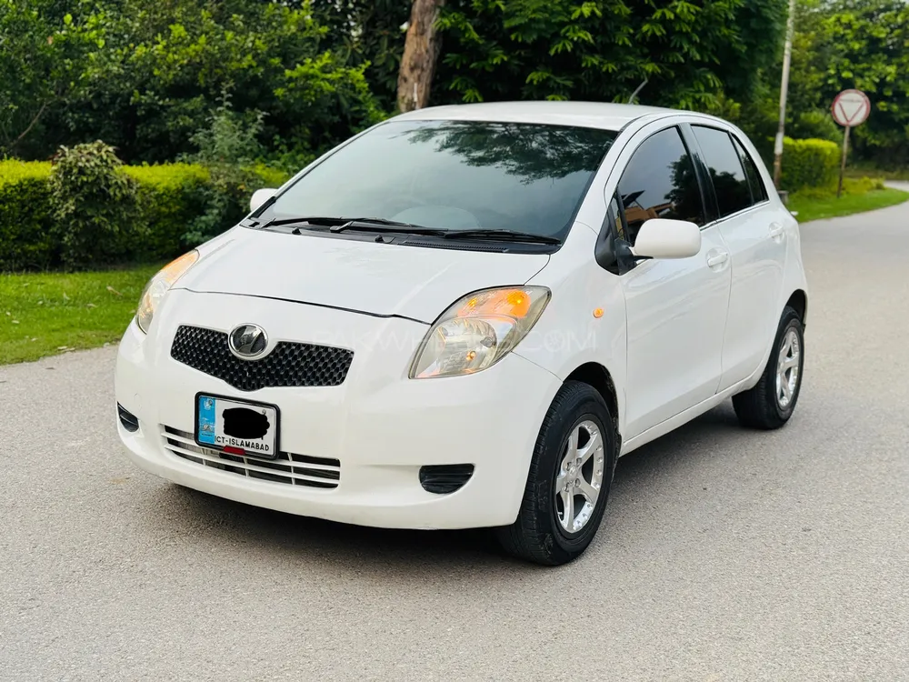 Toyota Vitz 2005 for Sale in Islamabad Image-1