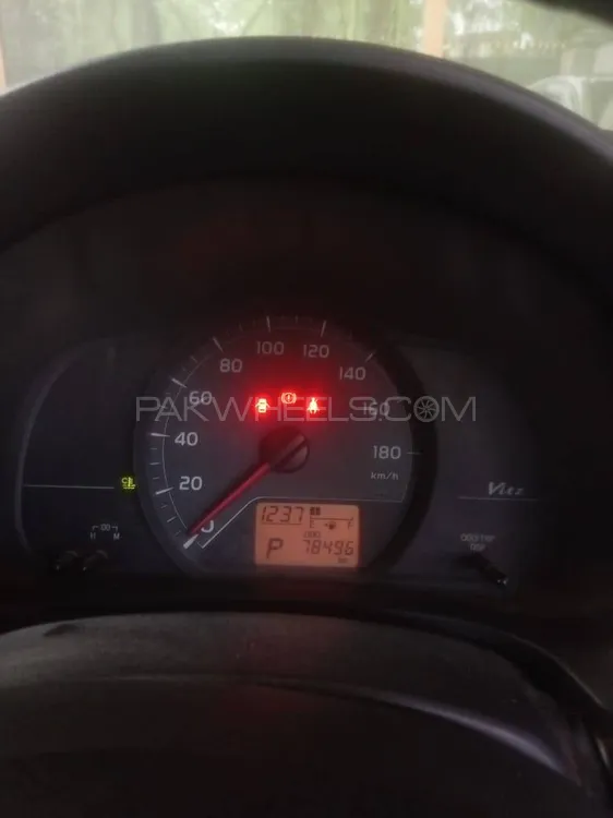 Toyota Vitz 2011 for Sale in Lahore Image-1