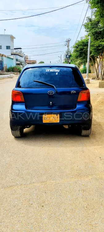 Toyota Vitz 2003 for Sale in Karachi Image-1