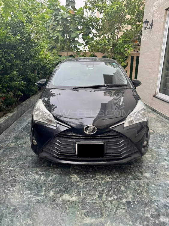 Toyota Vitz 2019 for Sale in Lahore Image-1