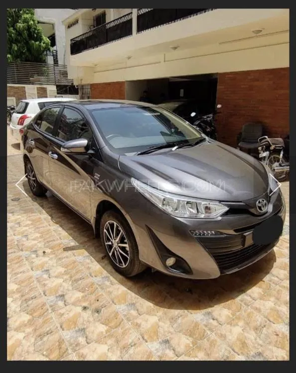 Toyota Yaris Sedan 2022 for Sale in Karachi Image-1