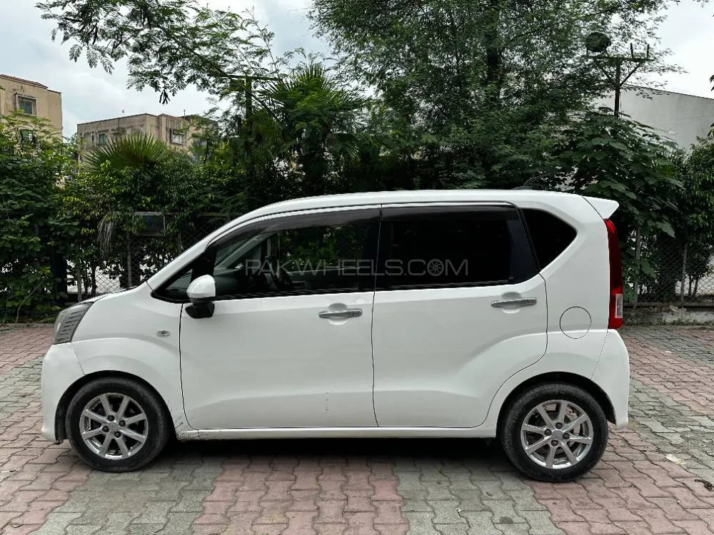 Daihatsu Move 2015 for Sale in Lahore Image-1