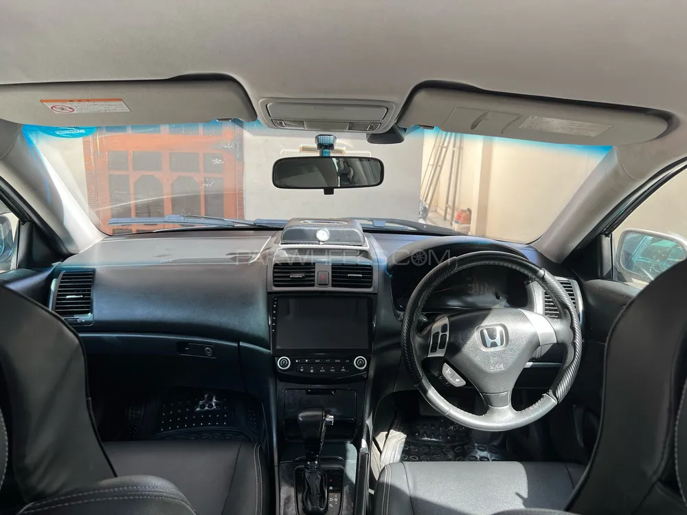 Honda Accord 2004 for Sale in Lahore Honda Accord 2004 for Sale in Lahore Image-6