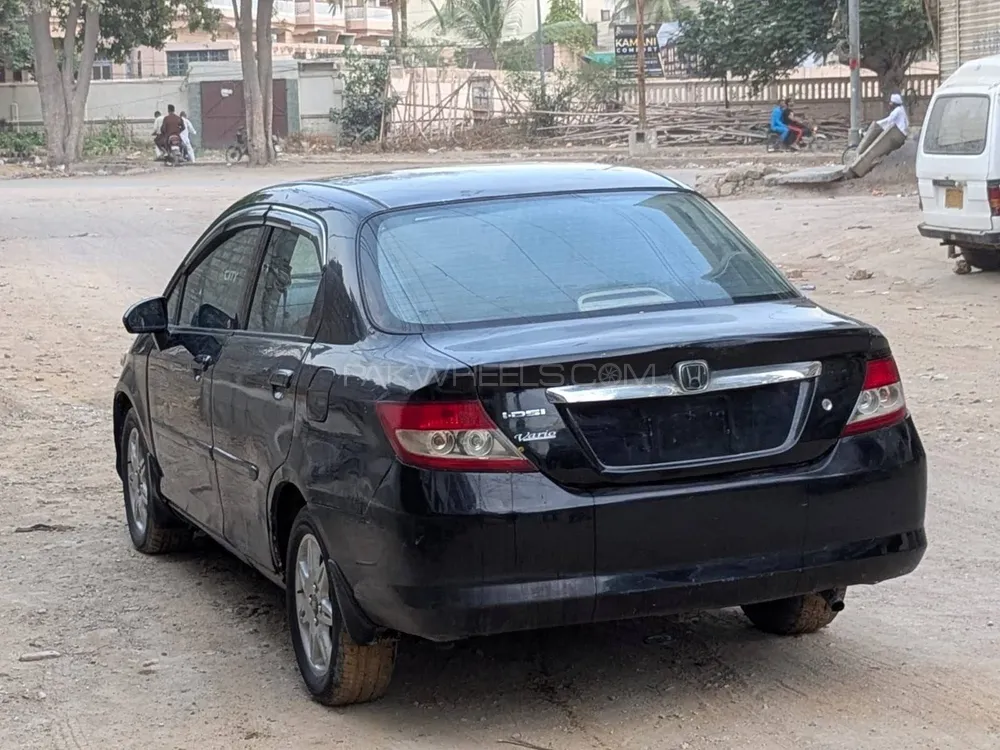 Honda City 2004 for Sale in Karachi Image-1