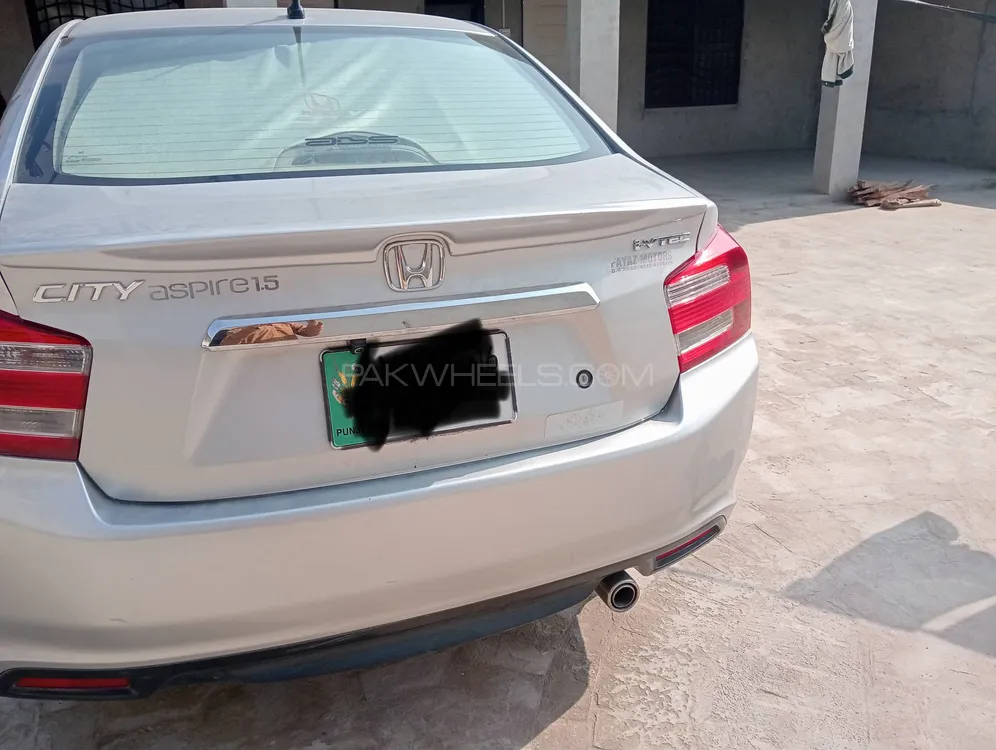 Honda City 2016 for Sale in Vehari Image-1