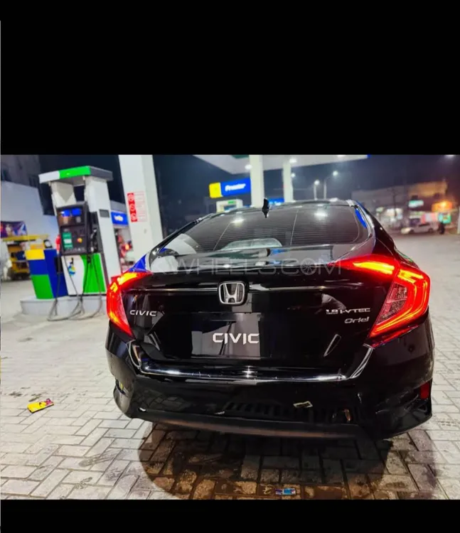 Honda Civic 2018 for Sale in Gujrat Image-1