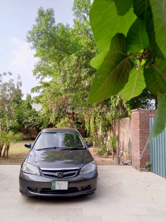 Honda Civic 2004 for Sale in Lahore Image-1