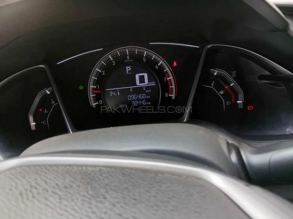 Honda Civic 2019 for Sale in Chichawatni Image-1