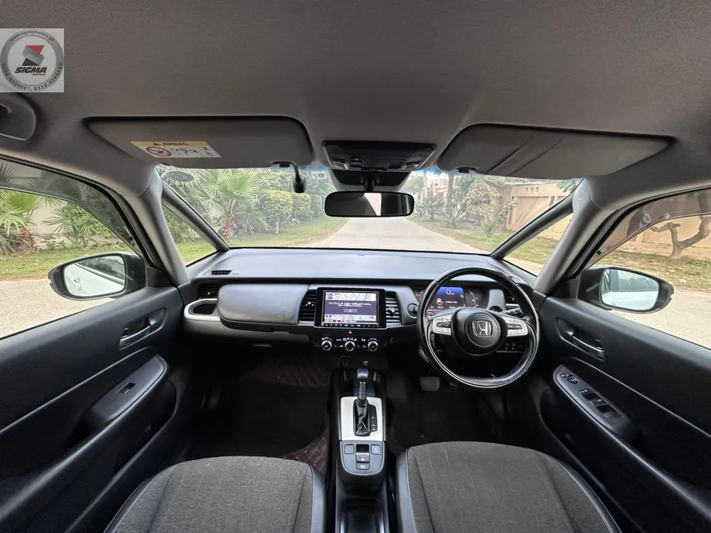 Honda Fit 2020 for Sale in Lahore Honda Fit 2020 for Sale in Lahore Image-13