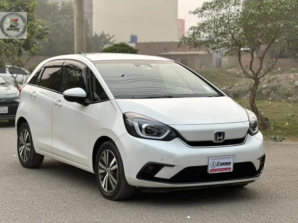 Honda Fit 2020 for Sale in Lahore Honda Fit 2020 for Sale in Lahore Image-4