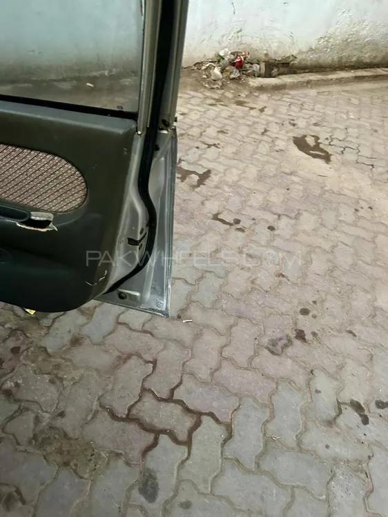 KIA Spectra 2001 for Sale in Lahore KIA Spectra 2001 for Sale in Lahore Image-13