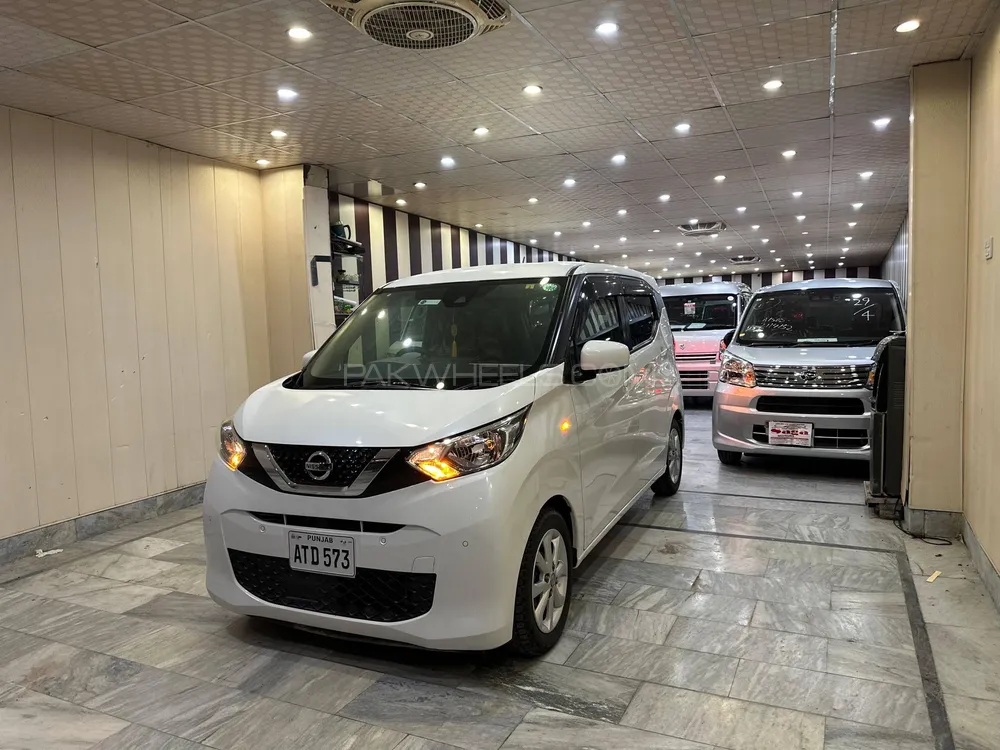 Nissan Dayz 2022 for Sale in Gujranwala Nissan Dayz 2022 for Sale in Gujranwala Image-3