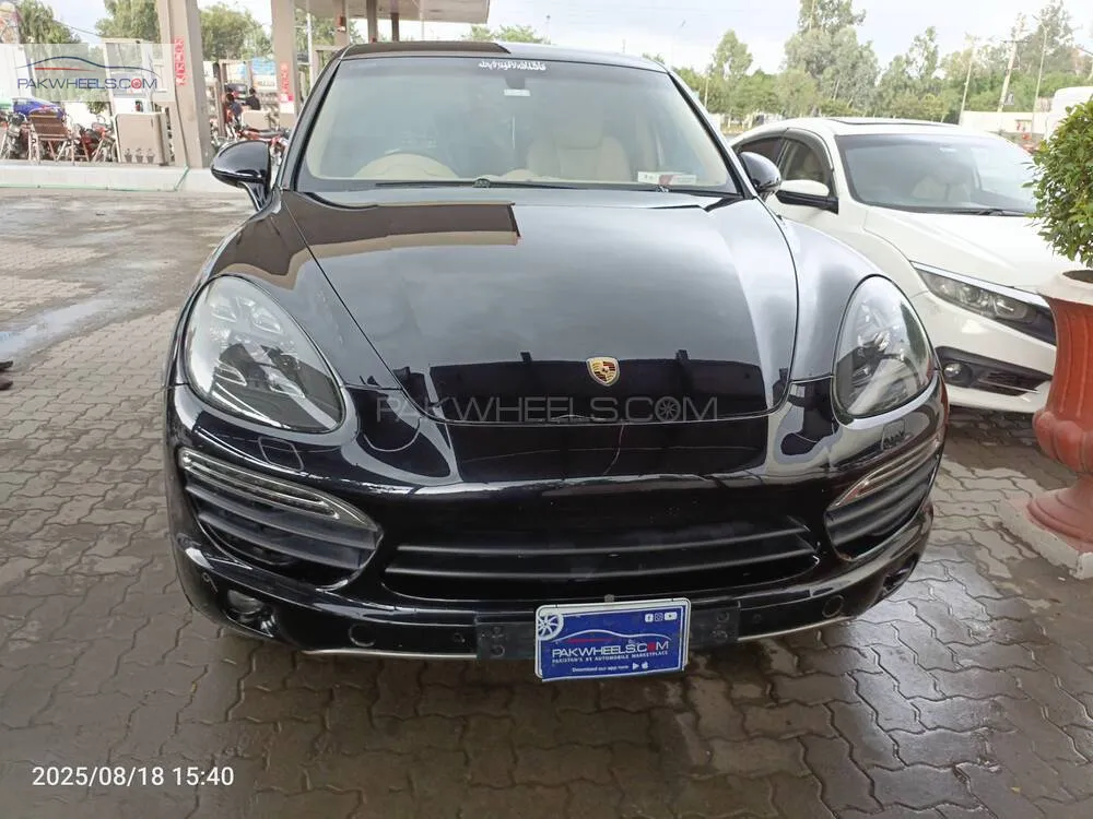 Porsche Cayenne 2013 for Sale in Gujranwala Image-1
