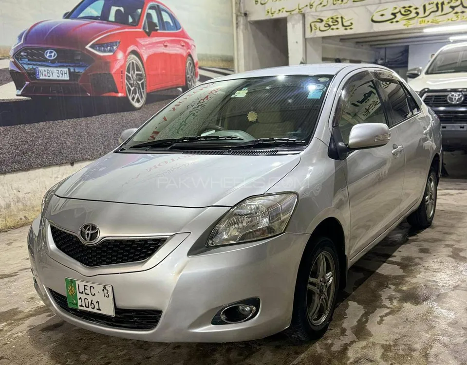 Toyota Belta 2010 for Sale in Lahore Image-1