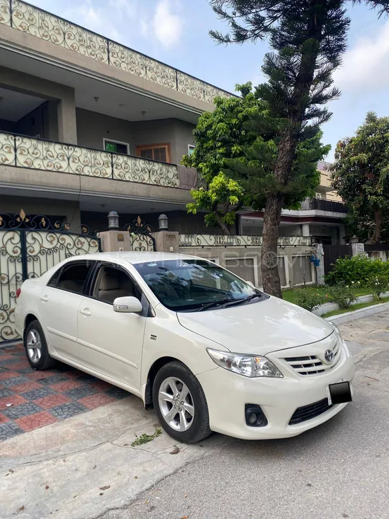 Toyota Corolla 2013 for Sale in Islamabad Image-1