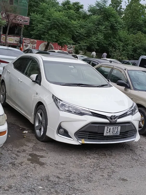 Toyota Corolla 2015 for Sale in Islamabad Image-1
